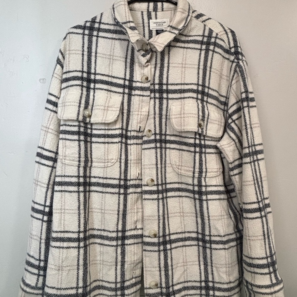 American Eagle Outfitters Men's Checkered Shirt Jacket - Cream and Black
